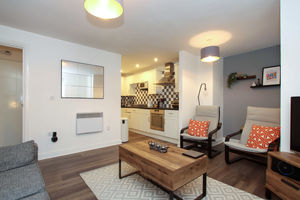 Photo 9- click for photo gallery